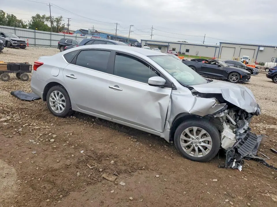 2019 NISSAN SENTRA SV  