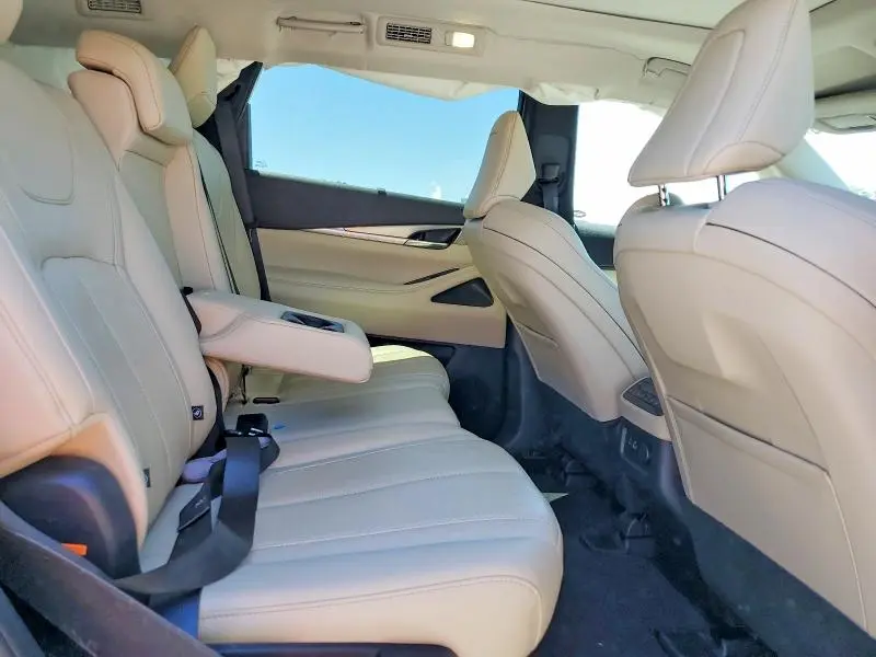 2024 INFINITI QX60 LUXE  