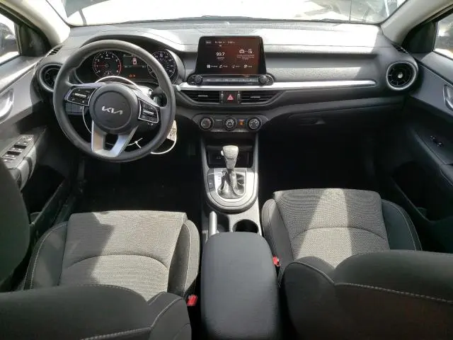 2024 KIA FORTE LX  