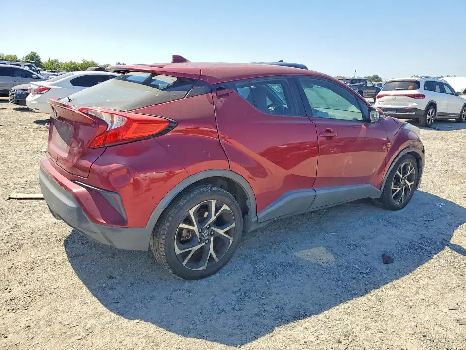 2018 TOYOTA C-HR XLE  