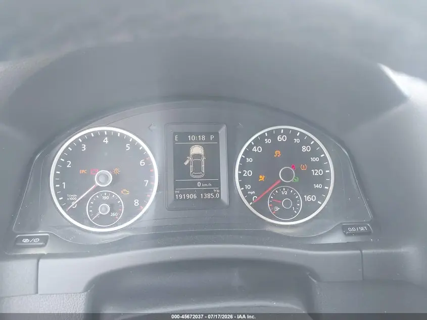 2013 VOLKSWAGEN TIGUAN SE