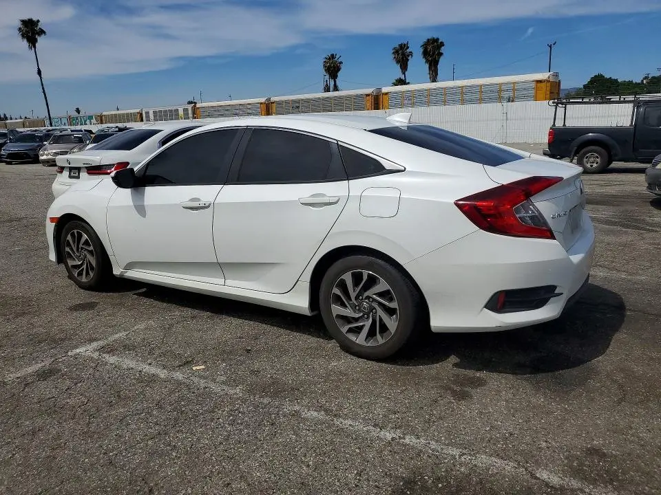 2018 HONDA CIVIC EX  