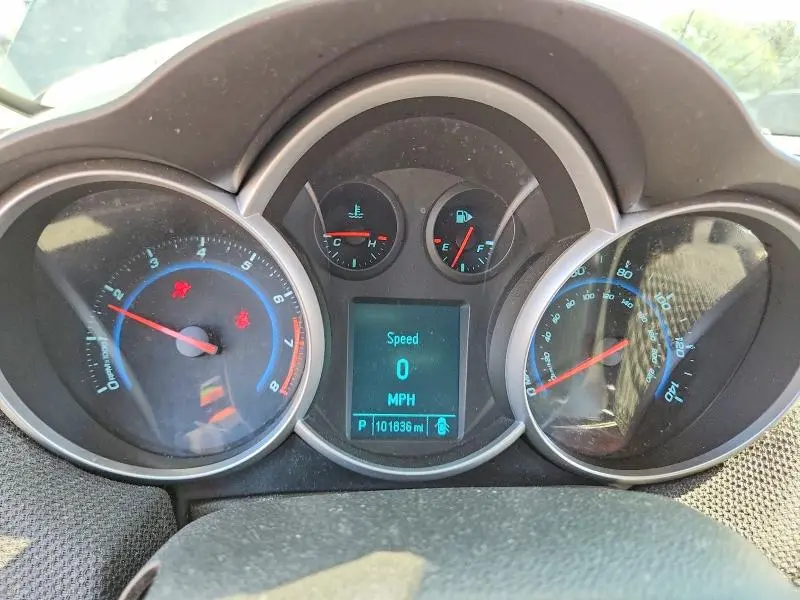 2012 CHEVROLET CRUZE LT  