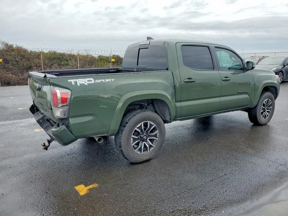 2021 TOYOTA TACOMA SR5 V6  