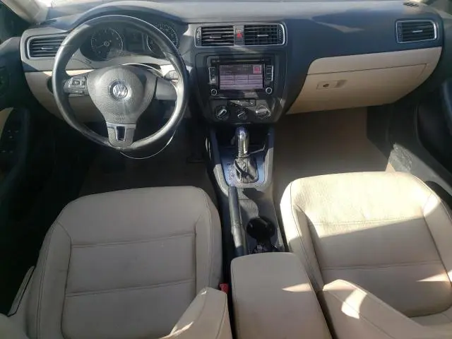 2012 VOLKSWAGEN JETTA SE  