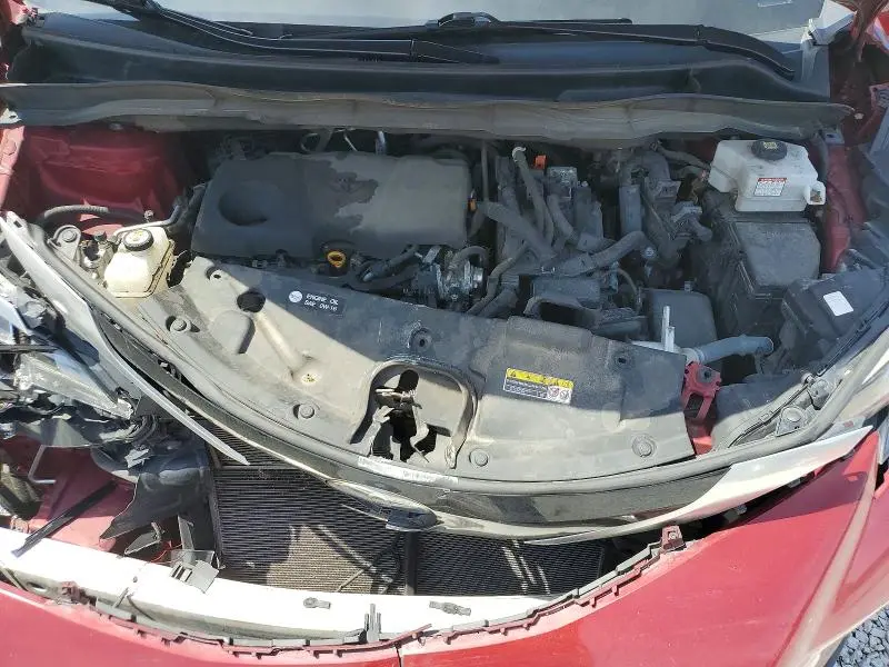 2022 TOYOTA SIENNA XSE  