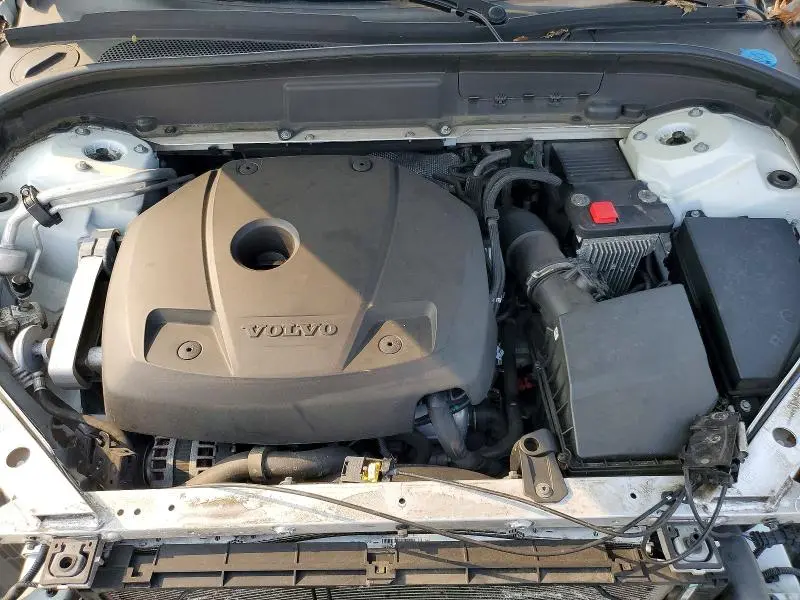 2019 VOLVO XC60 T5  