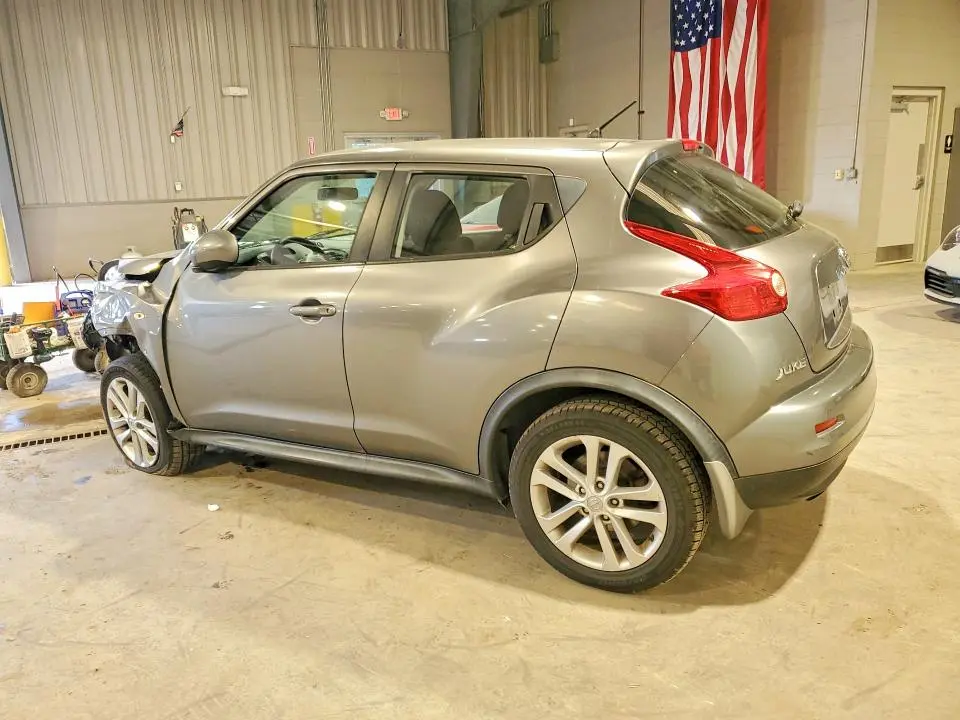2011 NISSAN JUKE S  