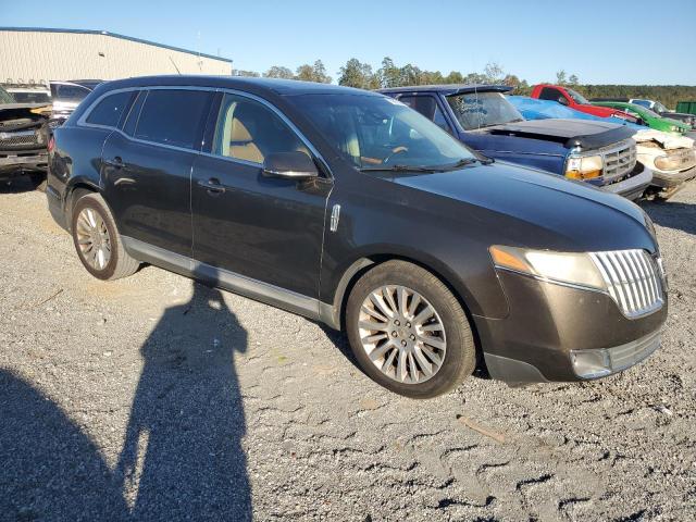 2011 LINCOLN MKT 