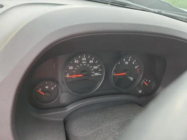 2011 JEEP COMPASS SPORT  