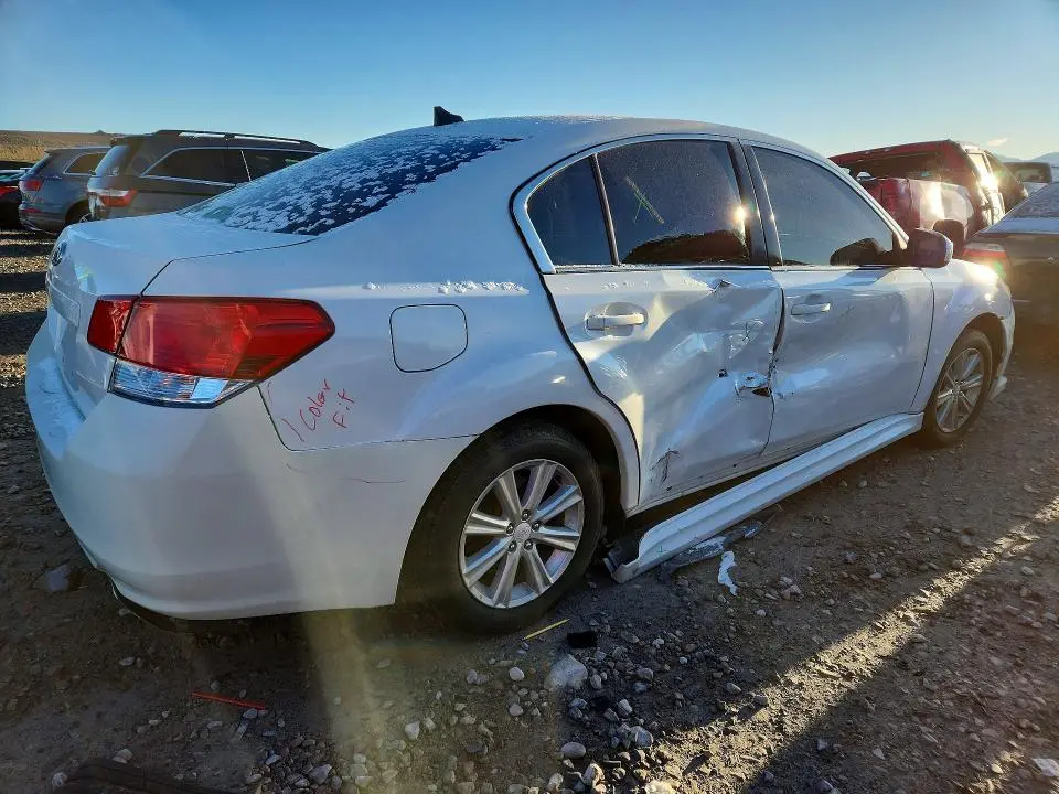 2011 SUBARU LEGACY 2.5I PREMIUM  
