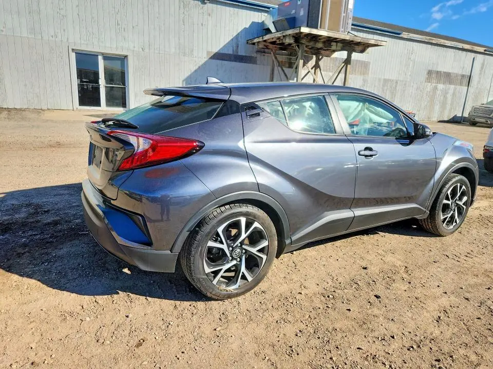 2018 TOYOTA C-HR XLE PREMIUM  