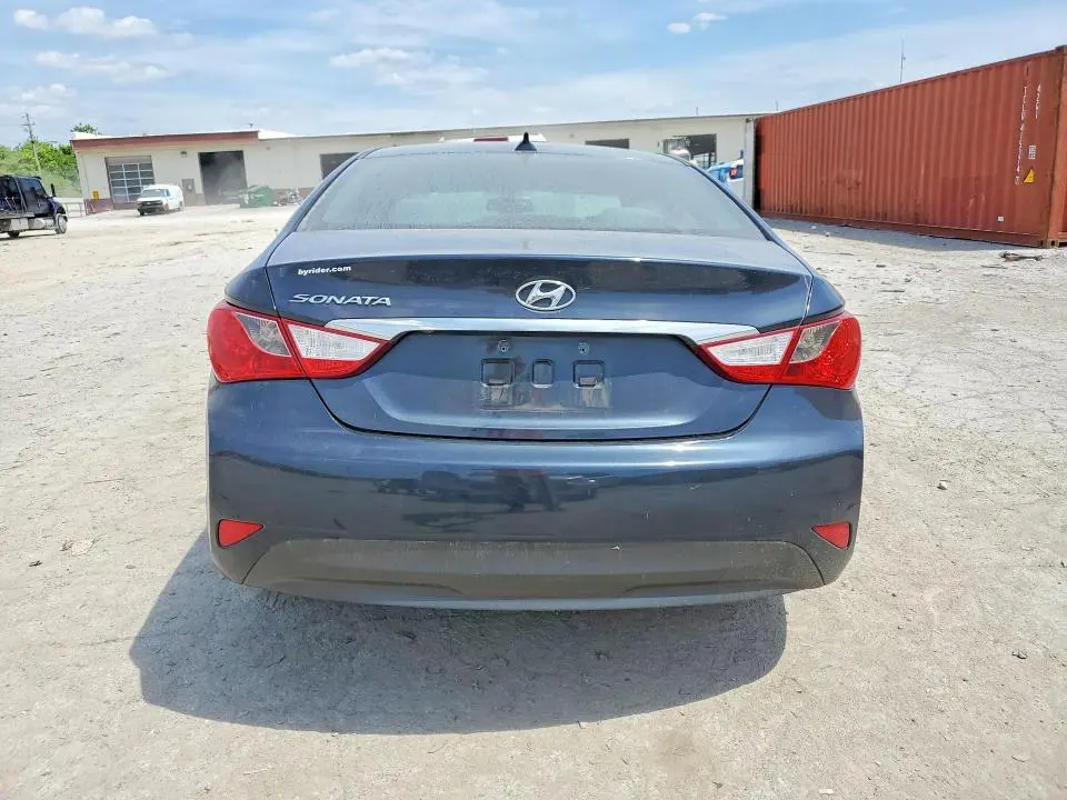 2014 HYUNDAI SONATA GLS  