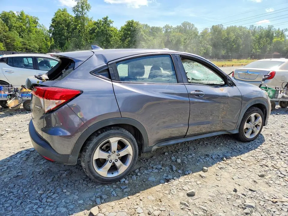 2021 HONDA HR-V LX  