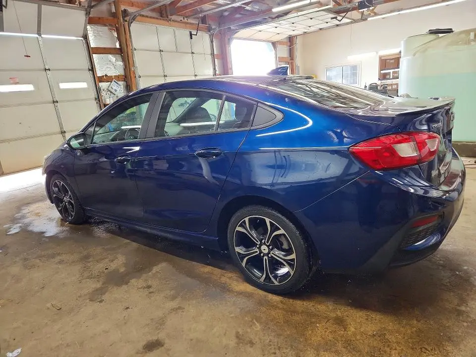 2019 CHEVROLET CRUZE LT  