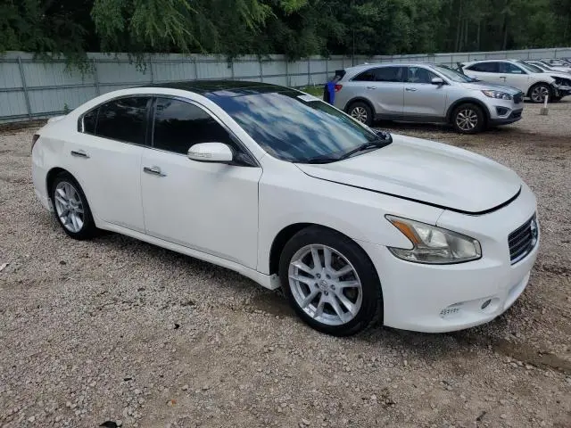 2010 NISSAN MAXIMA S