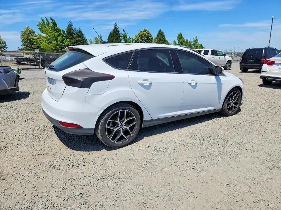 2017 FORD FOCUS SEL  