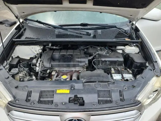 2013 TOYOTA HIGHLANDER BASE  