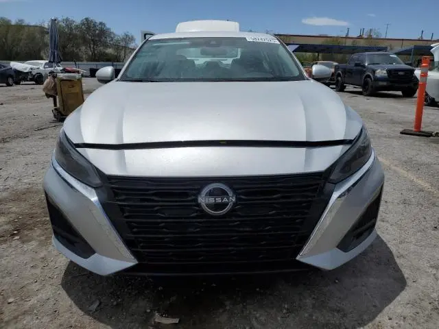 2023 NISSAN ALTIMA SV  