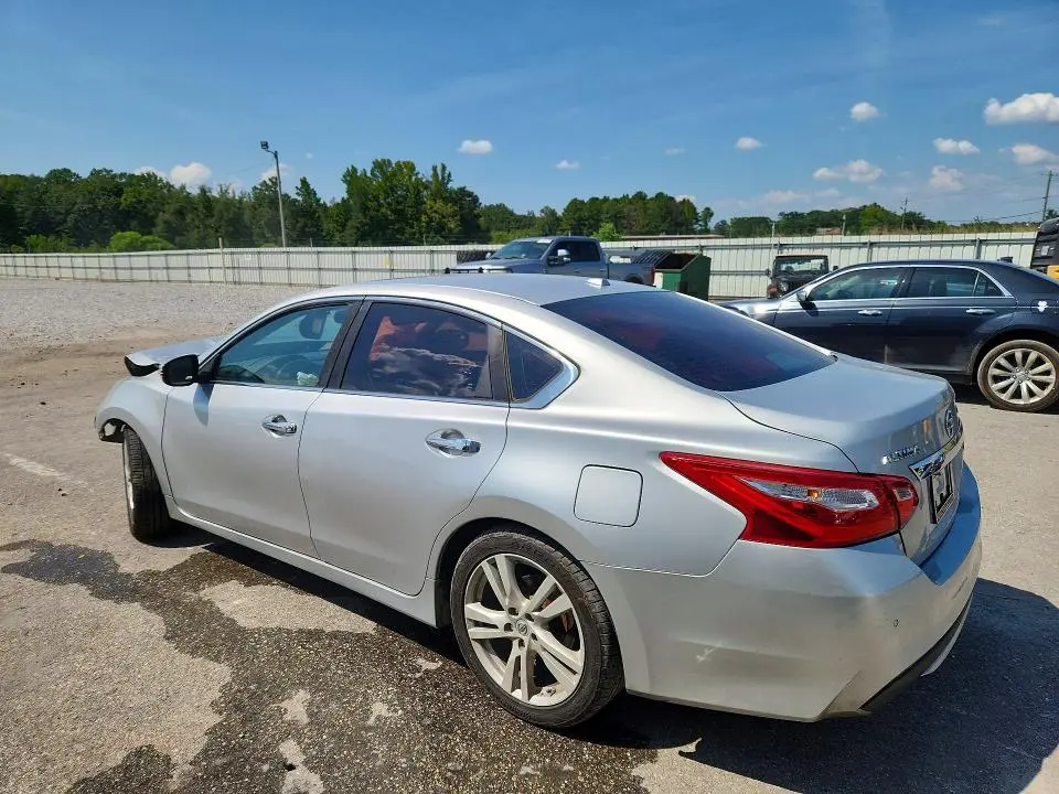 2017 NISSAN ALTIMA 3.5 SL  
