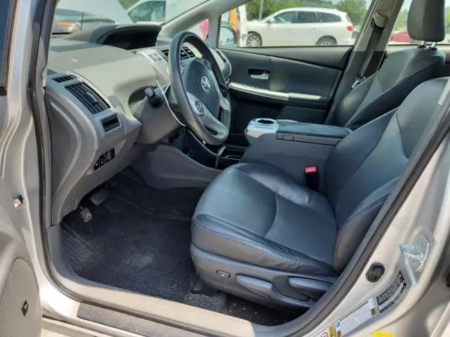 2012 TOYOTA PRIUS V   