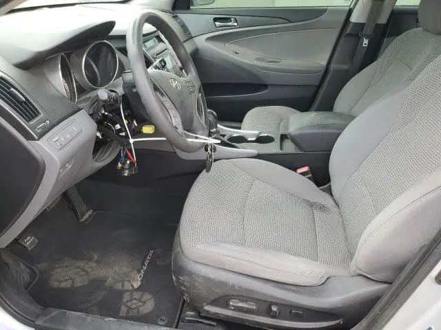 2012 HYUNDAI SONATA GLS  