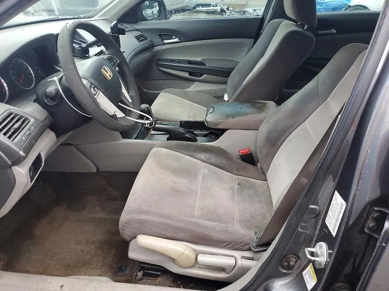 2010 HONDA ACCORD LX  