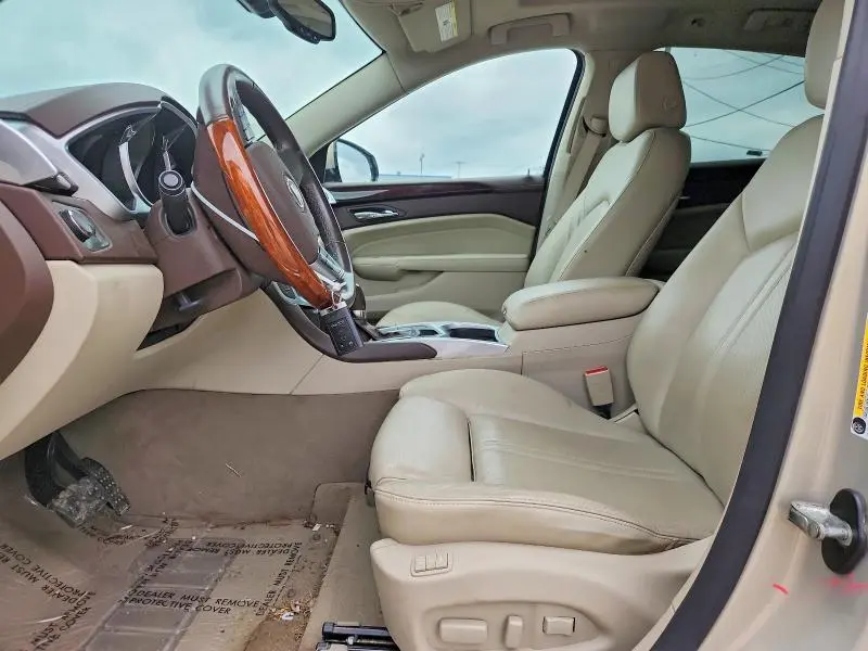 2010 CADILLAC SRX LUXURY COLLECTION  