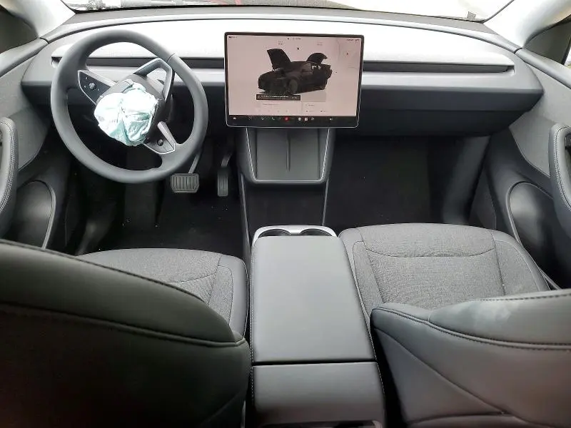 2026 TESLA MODEL Y   