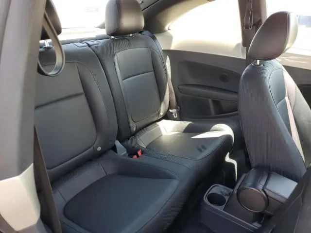 2014 VOLKSWAGEN BEETLE   