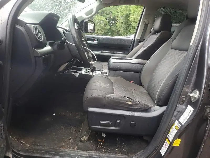 2018 TOYOTA TUNDRA SR5  