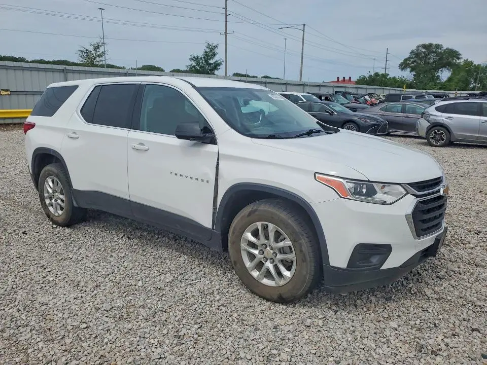 2019 CHEVROLET TRAVERSE LS  