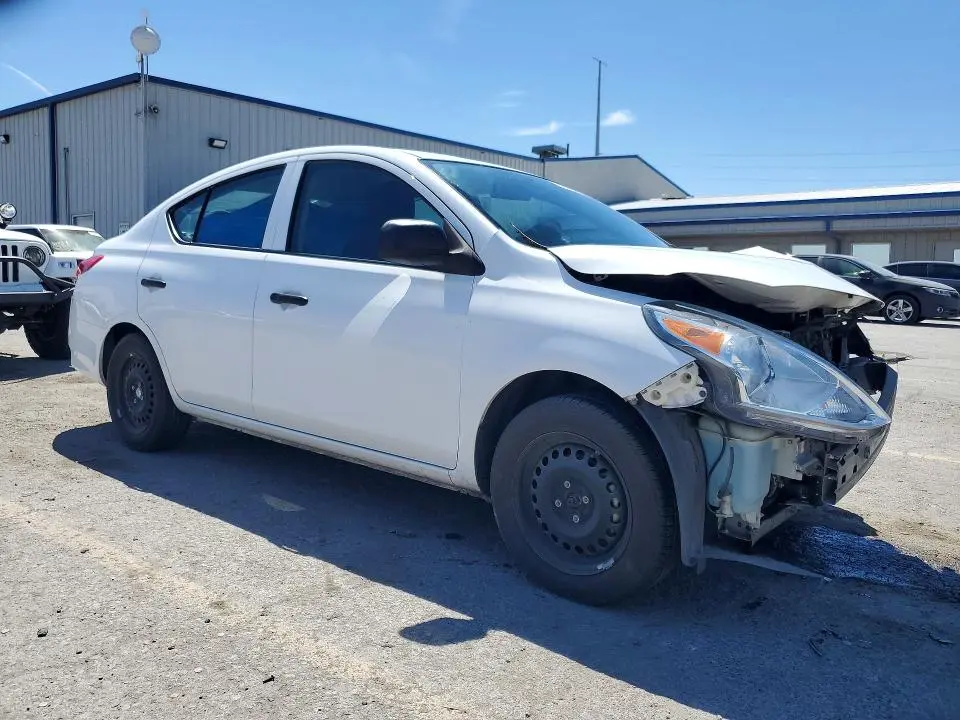 2015 NISSAN VERSA 1.6 S  
