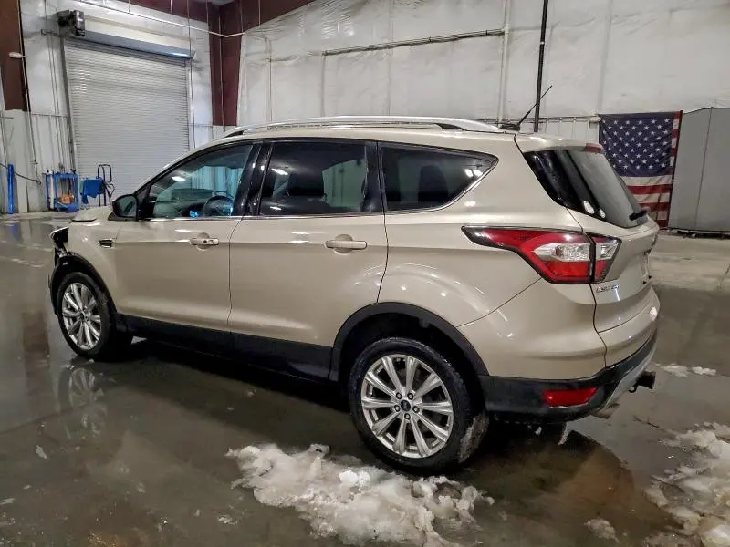 2017 FORD ESCAPE TITANIUM  