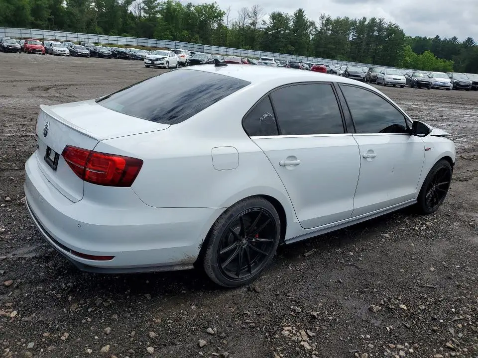 2016 VOLKSWAGEN JETTA GLI  