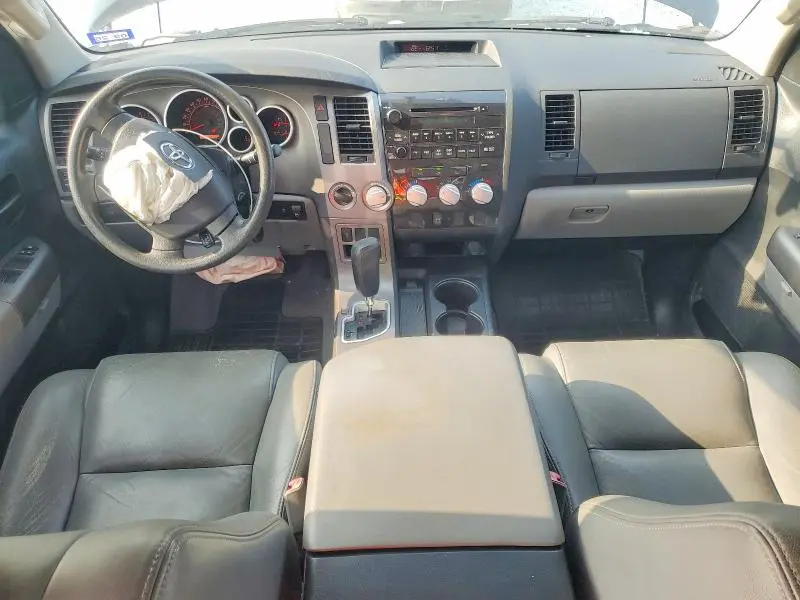 2011 TOYOTA TUNDRA CREWMAX SR5  