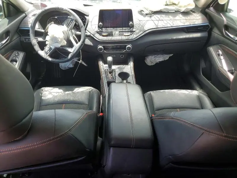 2019 NISSAN ALTIMA SR  