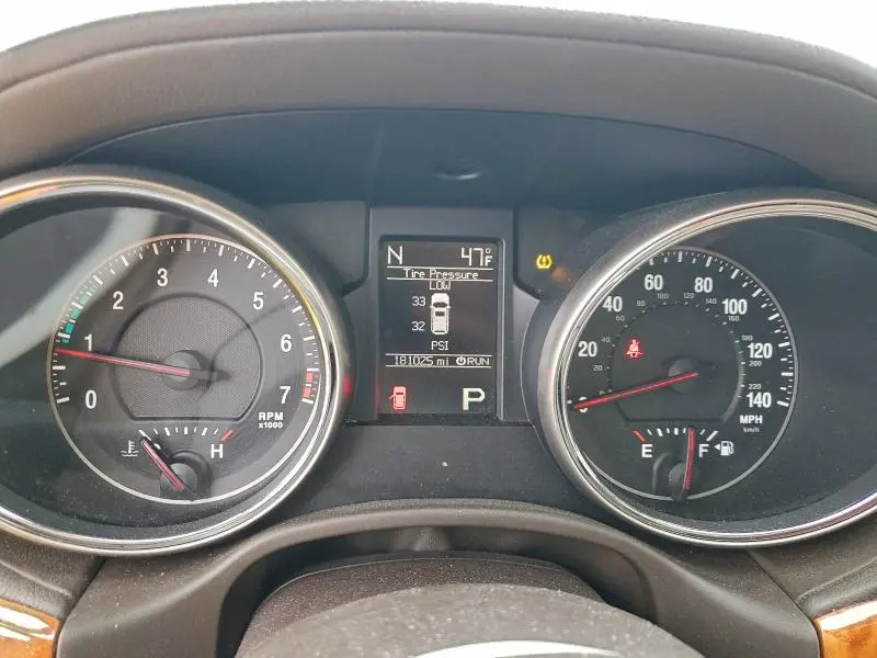 2011 JEEP GRAND CHEROKEE OVERLAND  