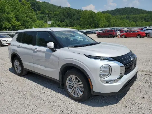 2024 MITSUBISHI OUTLANDER ES