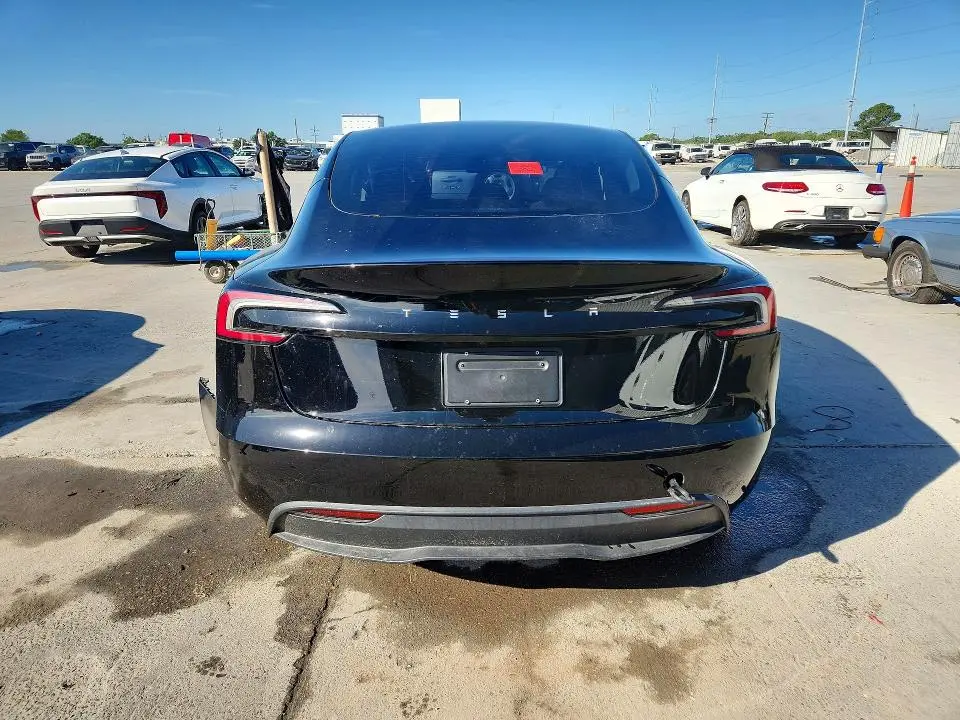 2025 TESLA MODEL 3   