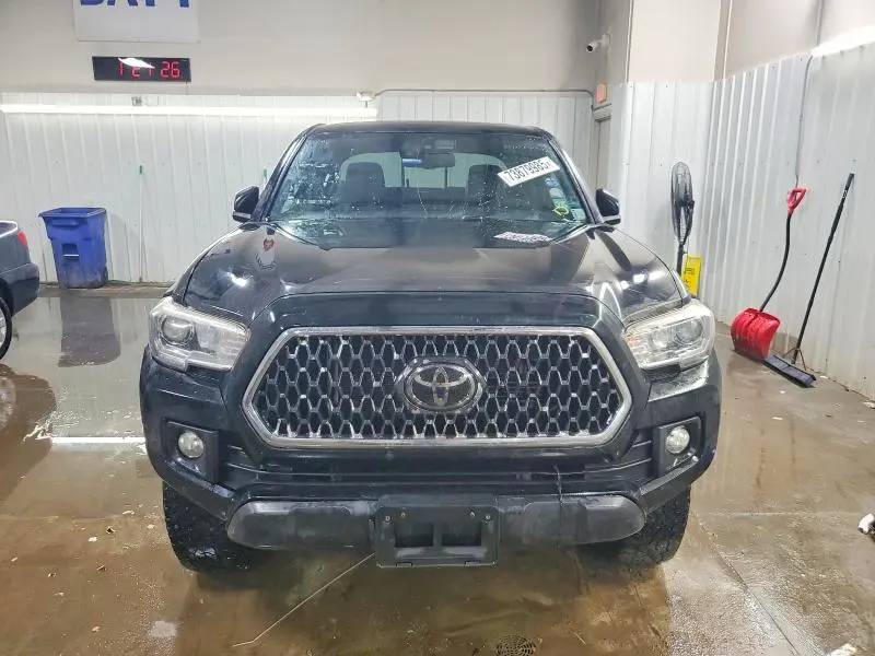 2018 TOYOTA TACOMA DOUBLE CAB  