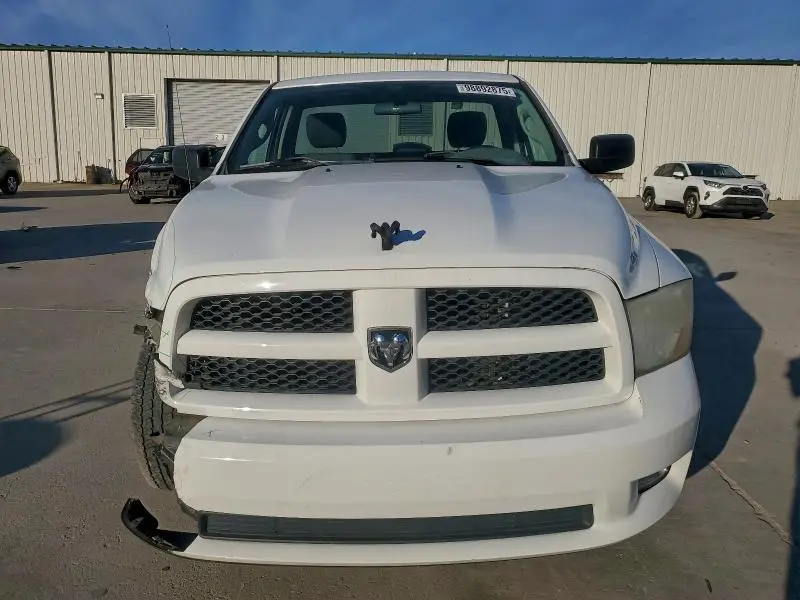 2012 DODGE RAM 1500 ST  