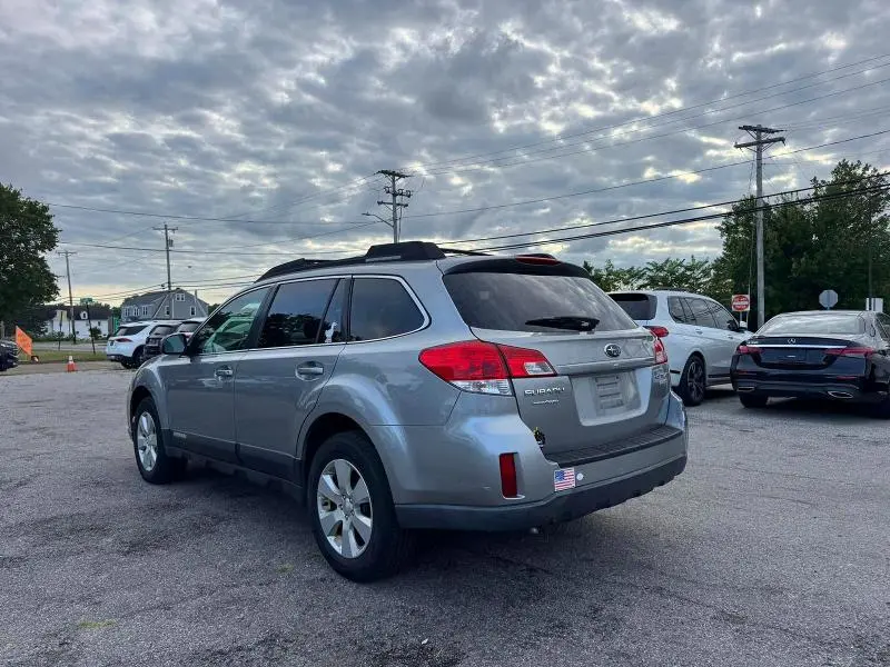 2011 SUBARU OUTBACK 2.5I PREMIUM  