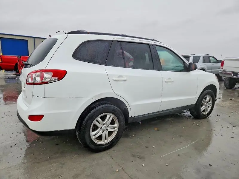 2010 HYUNDAI SANTA FE GLS  