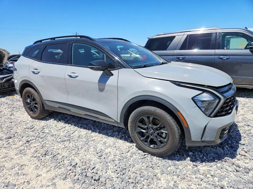2023 KIA SPORTAGE X-PRO  