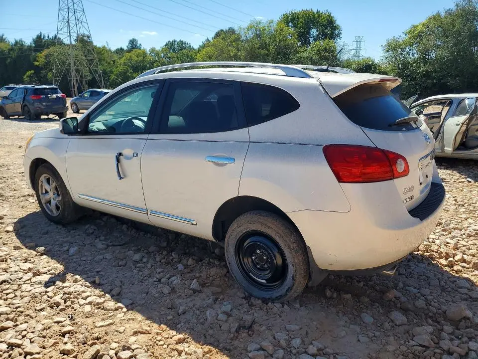 2011 NISSAN ROGUE S  