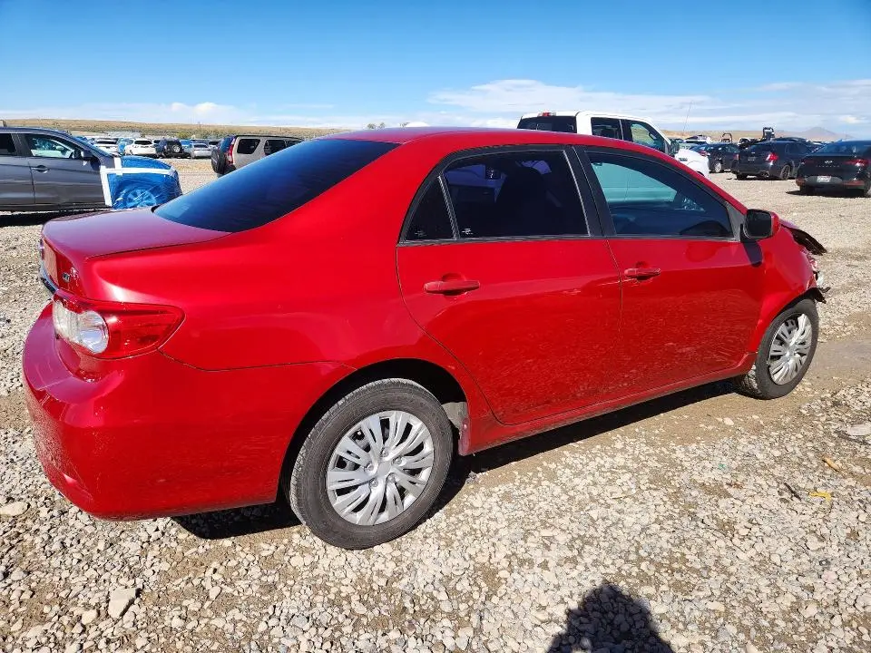 2011 TOYOTA COROLLA LE