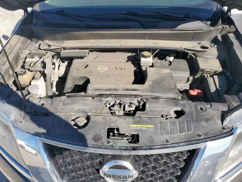 2016 NISSAN PATHFINDER S  