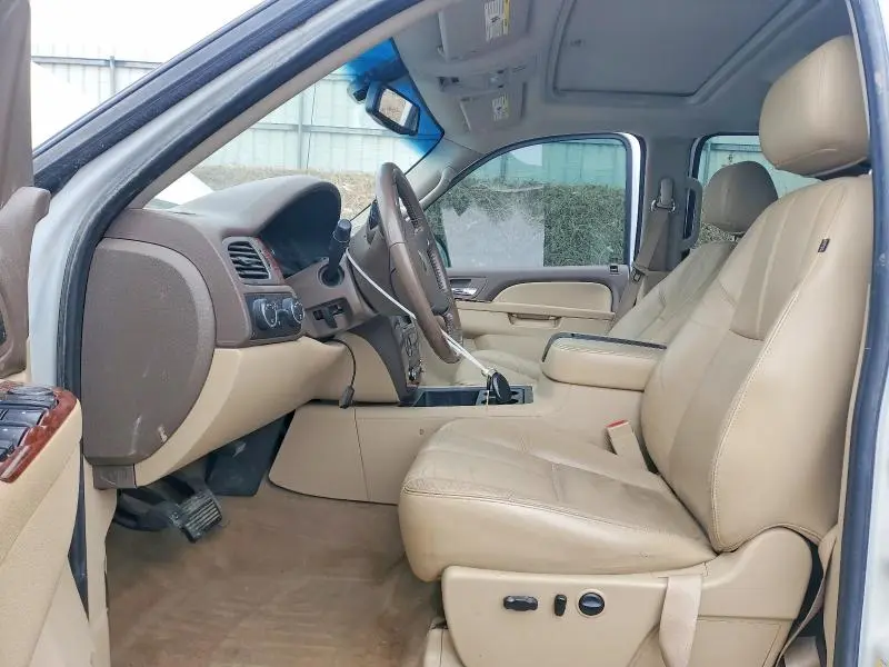 2011 CHEVROLET SILVERADO K1500 LTZ  