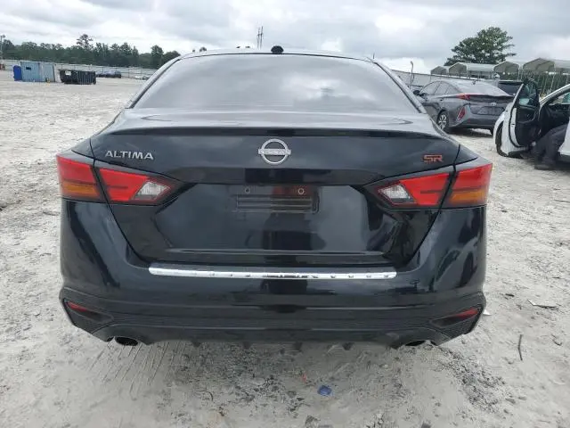 2023 NISSAN ALTIMA SR  